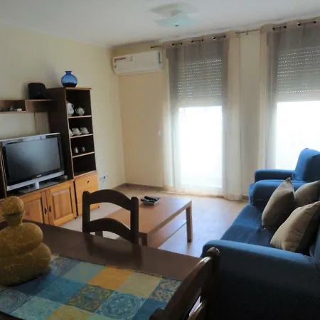 Monte Gordo, 2 Bedroom Apartament Near Ocean, Algarve דירה *